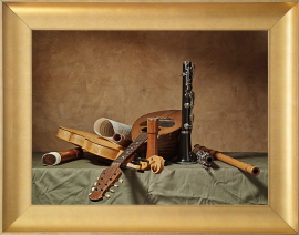 deux-flutes-violon-partition-mandoline-et-clarinette-sur-un-velours-vert_sdi1132